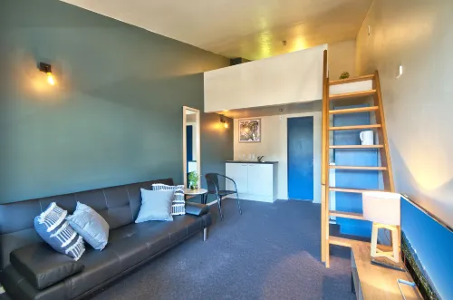 Reavers Lodge Rooms Photos