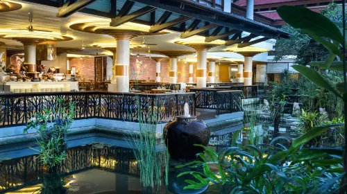 Nusa Dua Beach Hotel and Spa - Handwritten Collection Питание Photos