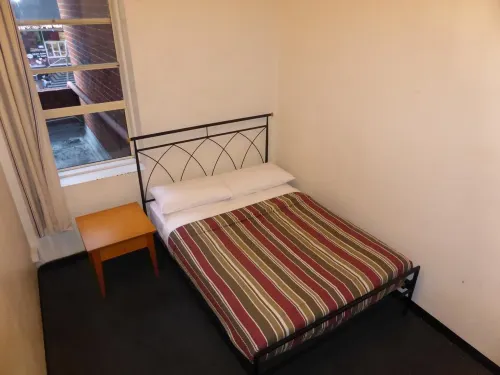 Maze Backpackers - Sydney Photos