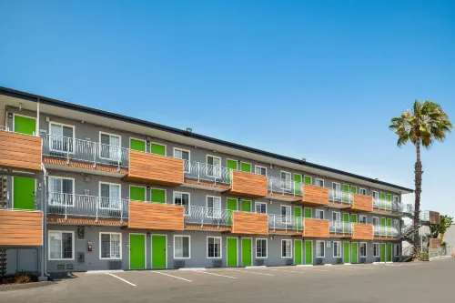 SureStay Hotel by Best Western San Diego Pacific Beach Featured Photos