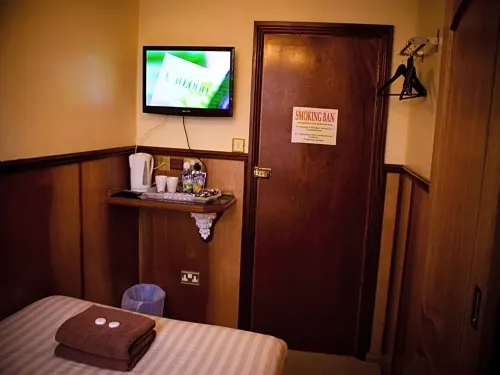 Cricklewood Lodge Hotel Photos