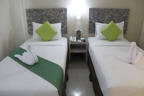 Greenotel Cilegon Kamar Photos
