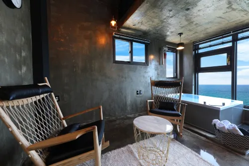 Samcheok Laon Spa Pension Huoneet Photos