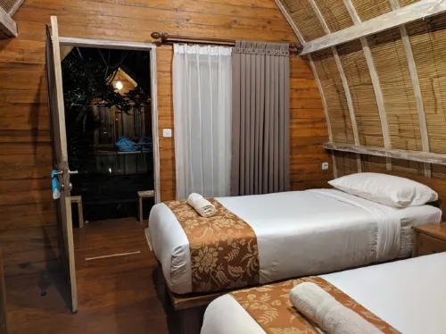 Paradesa Villa Rooms Photos