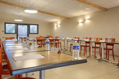 Sure Hotel by Best Western Reims Nord Espaces Affaires Photos