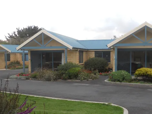 Summers Rest Units Exterior Photos