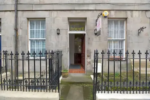 Sakura Edinburgh Guest House Exterior Photos