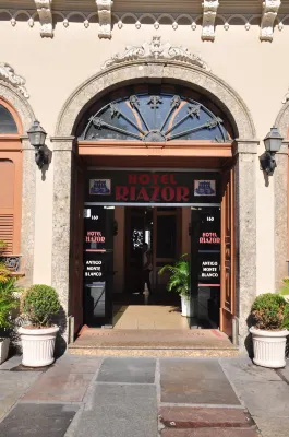Hotel Plaza Riazor Extérieur Photos