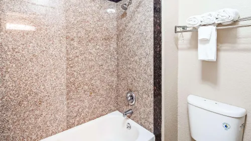 Travelodge by Wyndham San Antonio Downtown Northeast Chambres Photos
