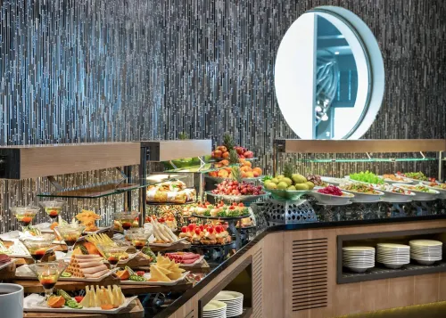 Elexus Hotel Resort & Spa & Casino Питание Photos