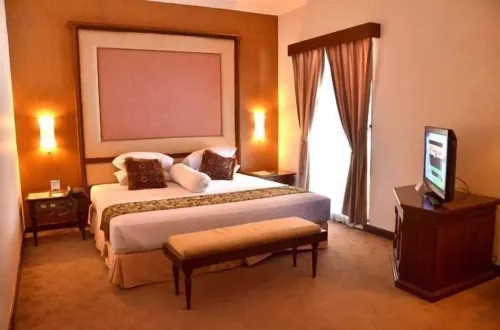 Bahari Inn Tegal Photos