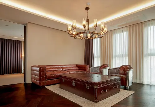 Hotel Alice and Trunk Kamar Photos