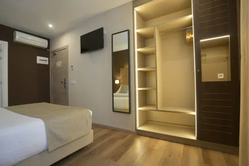 Hotel Windsor Tossa - Adults Only 16 Photos