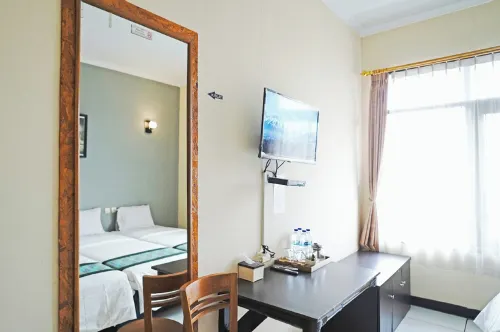 Saung Balibu Hotel Photos