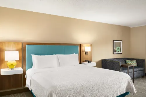 Hampton Inn Portland Airport Photos