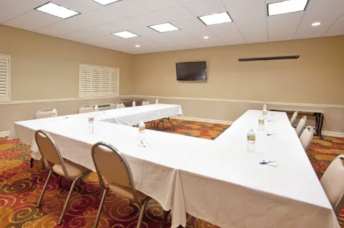 Holiday Inn Express & Suites Rancho Mirage - Palm Spgs Area Business Facilities Photos
