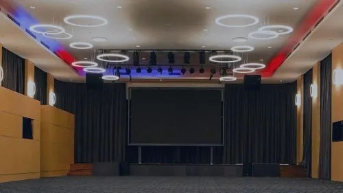 Tsr Seafront Hotel Business Facilities Photos