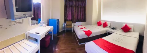 River Grand Hotel Photos