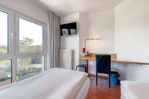 Hotel Ambiente Langenhagen Hannover by Tulip Inn Zimmer Photos