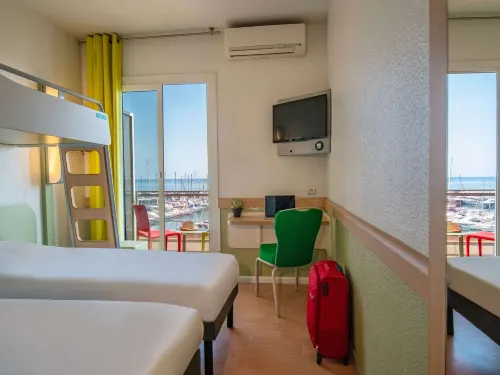 Hôtel Ibis Budget Menton Garavan Photos