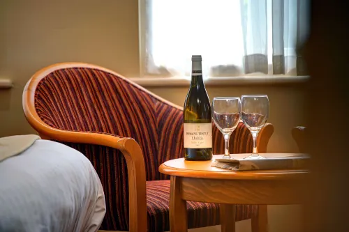 Best Western Plus Milford Hotel Photos