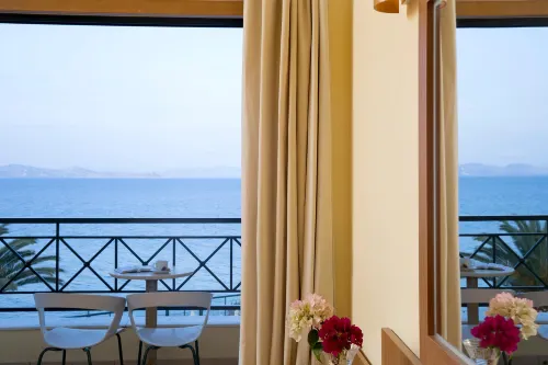 Ramada by Wyndham, Athens Club Attica Riviera À proximité de l'hôtel Photos