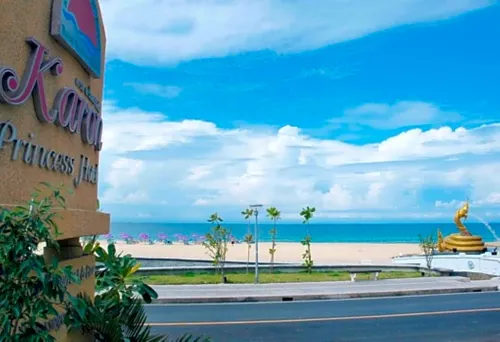 Karon Princess Hotel Рядом с отелем Photos