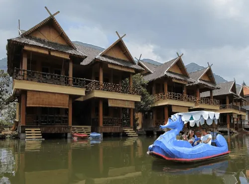 Danau Dariza Resort Hotel - Cipanas Garut Xung quanh Photos