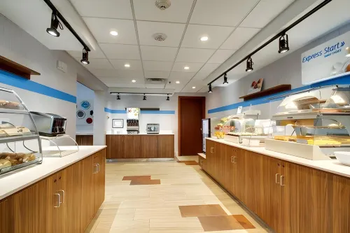 Holiday Inn Express & Suites Aurora - Naperville Restauration Photos