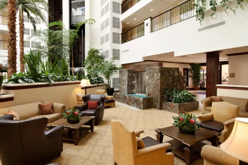Embassy Suites by Hilton la Quinta Hotel & Spa Espaces publics Photos