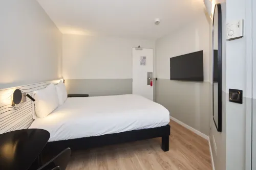 Hotel ibis Poissy. Chambres Photos