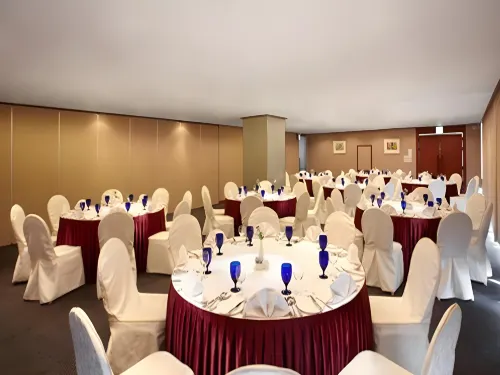 Kolon Seacloud Hotel Restauration Photos