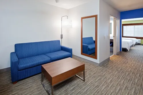 Holiday Inn Express & Suites Rancho Mirage - Palm Spgs Area Rooms Photos