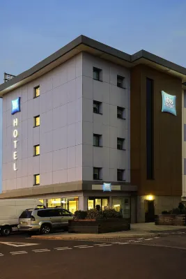 Ibis Budget Portsmouth Extérieur Photos