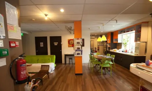 River City Inn Restauration Photos