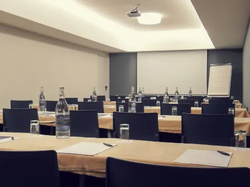 Mercure Lisboa Almada Hotel Espaces Affaires Photos