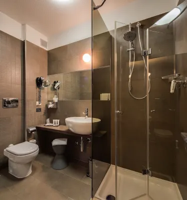 Best Western Plus Hotel Farnese Rooms Photos