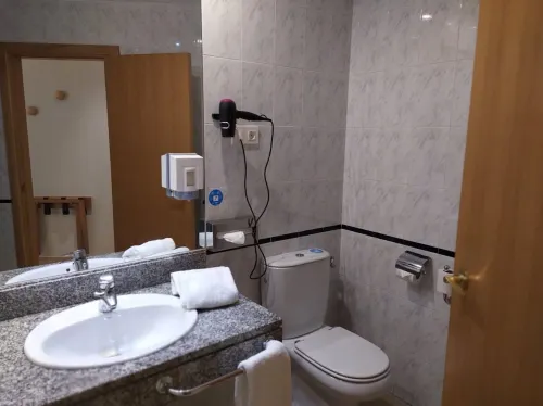 Ramada by Wyndham Madrid Tres Cantos Rooms Photos
