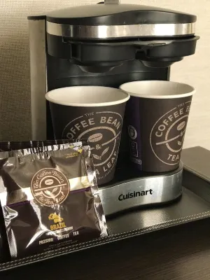 Doubletree by Hilton Los Angeles Downtown Rooms Photos
