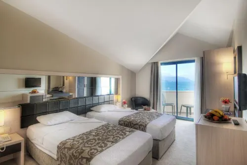 Golden Lotus Hotel Номера Photos