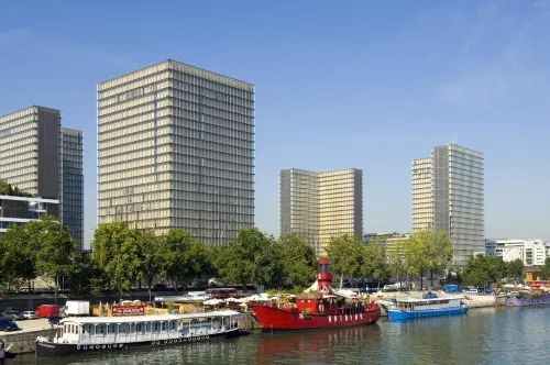 Hôtel ibis Budget Courbevoie Paris La Défense 1 À proximité de l'hôtel Photos