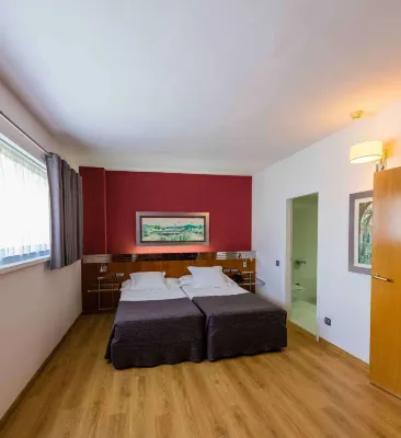 Aparthotel Atenea Barcelona Photos