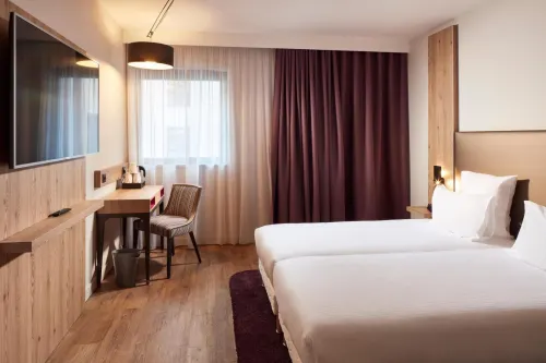 Hôtel Turenne Chambres Photos
