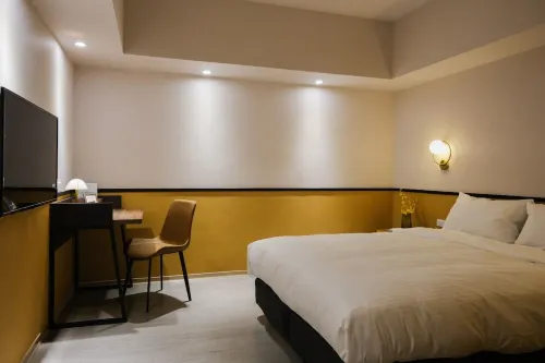 Giant Rich Hotel Photos