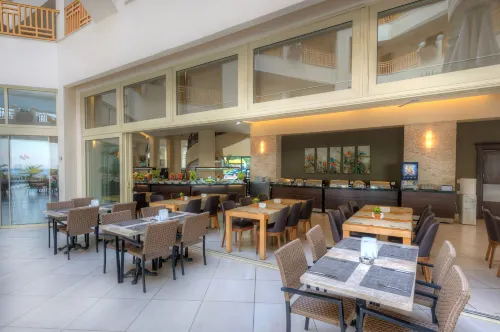 Golden Lotus Hotel Питание Photos
