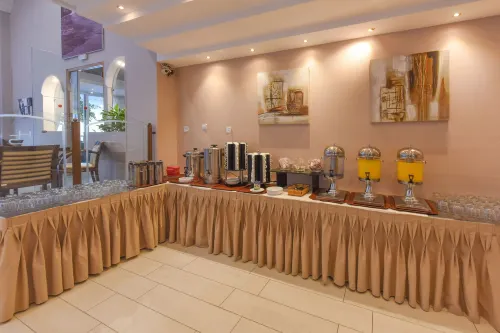 Samos City Hotel Restauration Photos