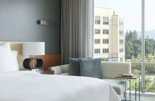 Four Seasons Hotel Silicon Valley at East Palo Alto Chambres Photos