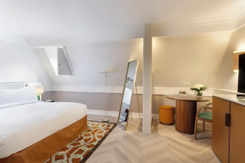 InterContinental Chantilly Chateau Mont Royal Photos