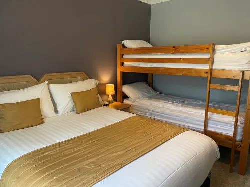 Exeter Court Hotel Photos