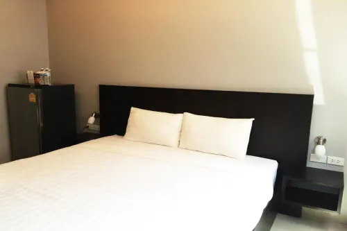 B1 Residence Kamar Photos